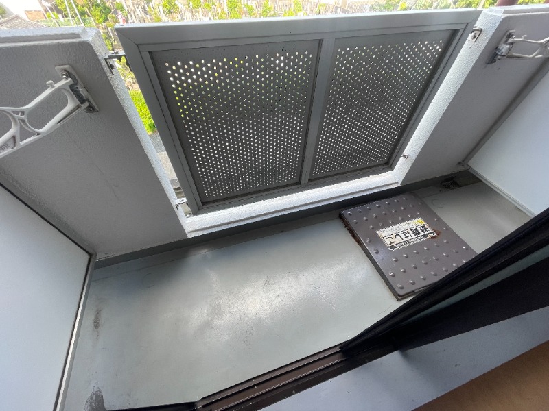 メゾンドリバージュ3階 バルコニー