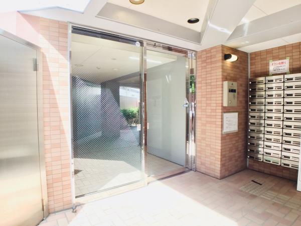 ドッセプリマベーラ2階 エントランス