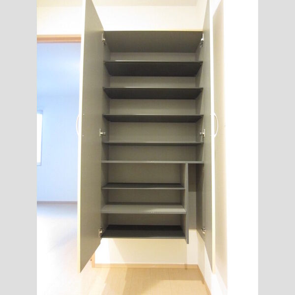 ベルミナ仙川203号室 203号室　シューズボックス