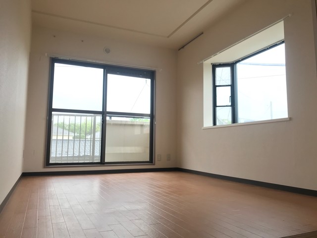 アゼリア岡津0306号室 洋室１　※現況優先