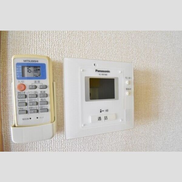 R・ハウス モニター付きインターホン