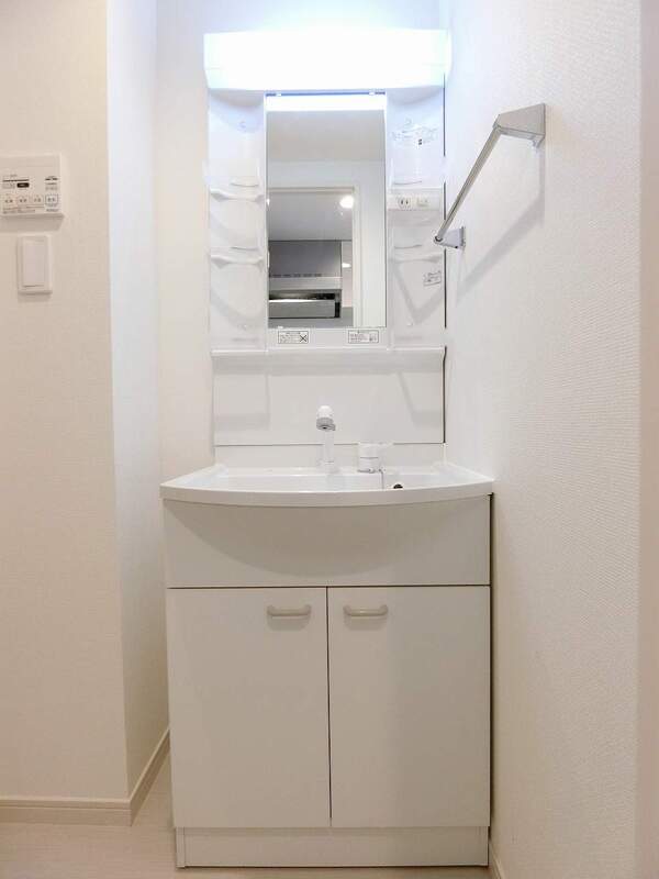 リブリ・HIRAS 洗面