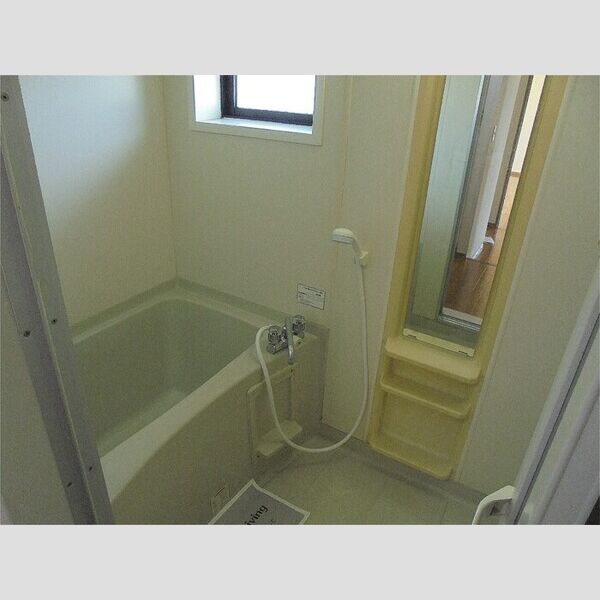 ハイカムール・浅井 浴室