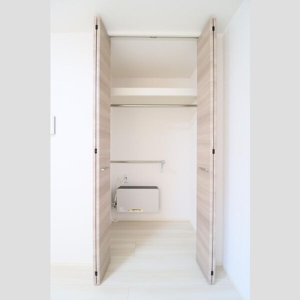 ホワイトヴィラ203号室 収納