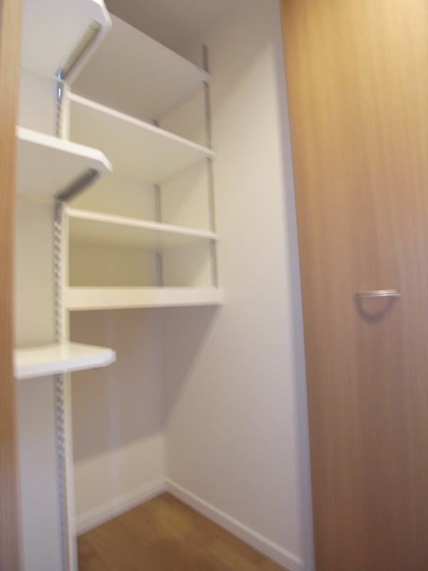 メゾン・プティ　シエル4階 収納