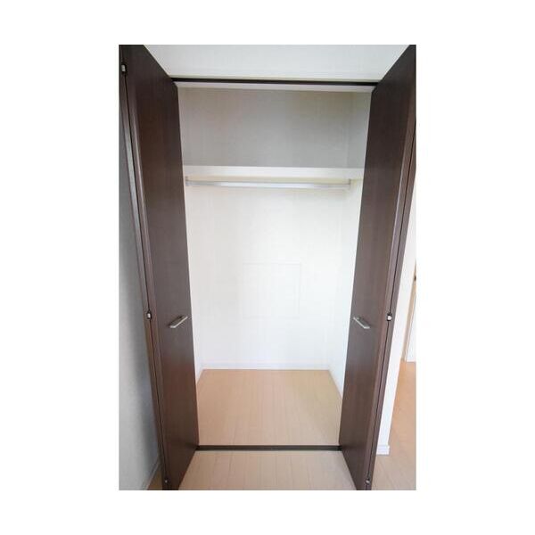 メルベーユみかど リビング