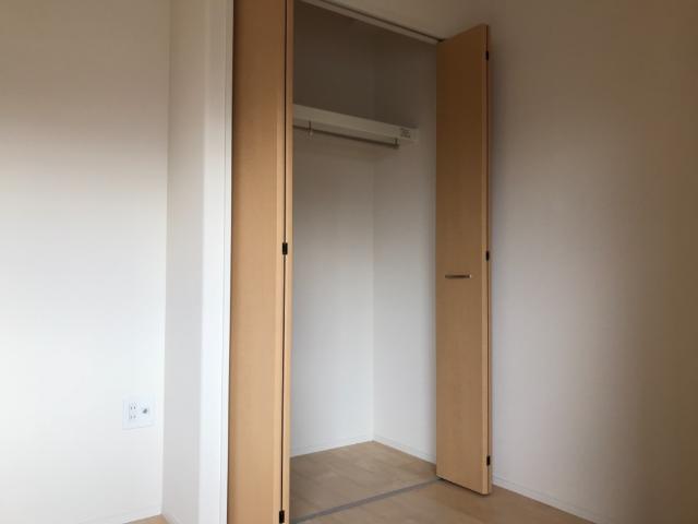 ラフィネ　柏 クローゼット