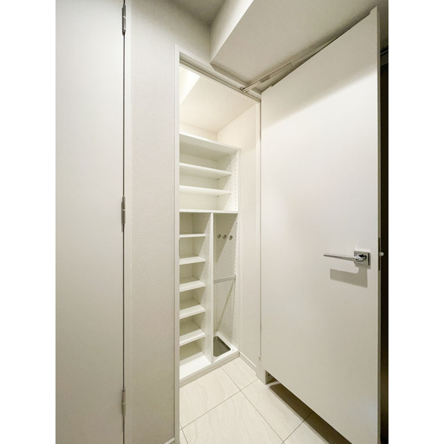 ACP Residence 錦糸町0202号室 靴箱
