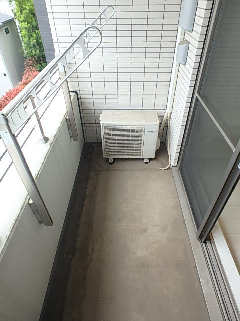 グランド・ガーラ代々木参宮橋3階 バルコニー