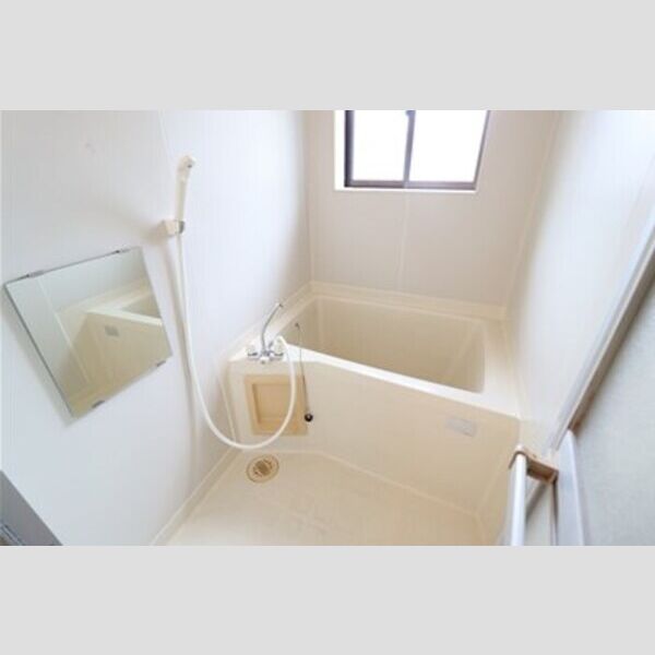 ガーデンテラス　K.N 浴室