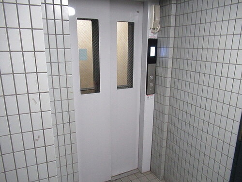 サンピア赤羽4階 エレベーター