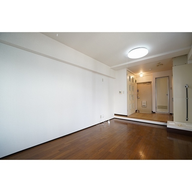 ダイヤモンドレジデンス南大塚0201号室 洋室