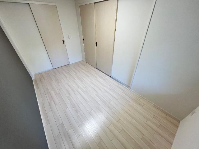 カーネル　ベイス102号室 洋室