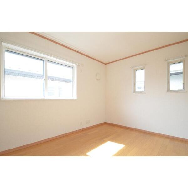 片瀬3丁目戸建東棟 リビング