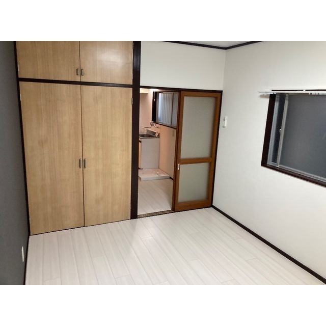 ちとせハイム102号室 リビング