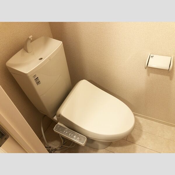 アン　リッシュ102号室 温水洗浄暖房便座