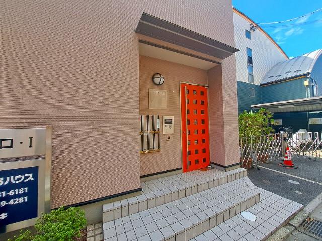 パステロ・I エントランス