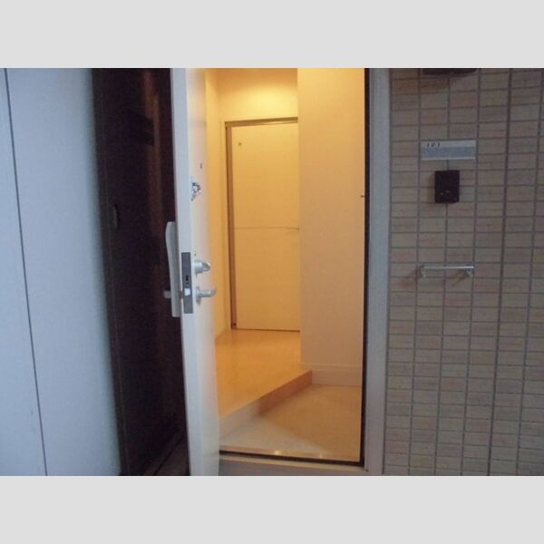 シャルム清澄白河 玄関