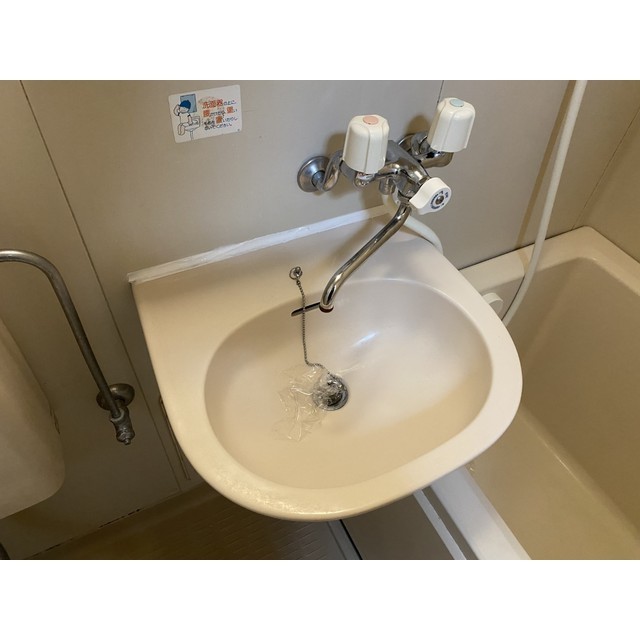 シャトーロマネ104号室 内観