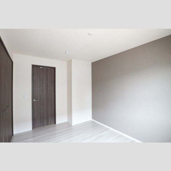 リベラル203号室 洋室