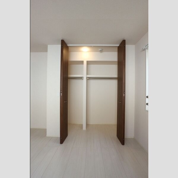 アステールピュールK303号室 クローゼット
