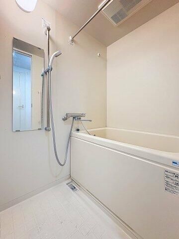 サンクレイドル横濱5階 同建物別部屋の参考画像