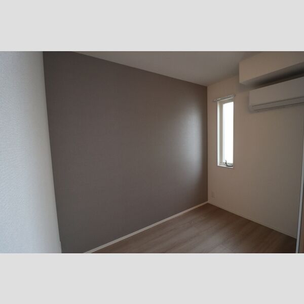 セレスティア白鳥307号室 洋室　約3.1帖