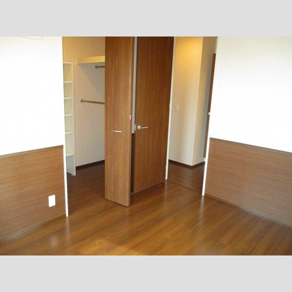 NewRecente港南台303号室 居室