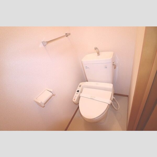 フェルムバレ トイレ(2台)