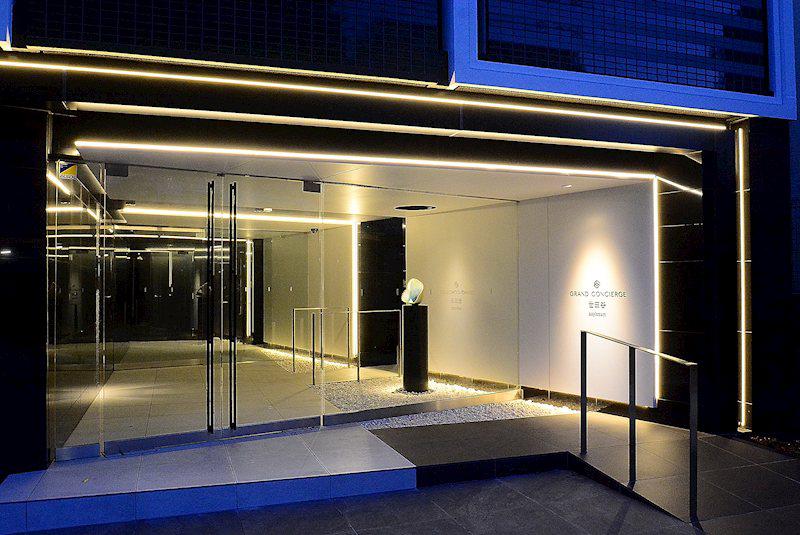 グランドコンシェルジュ世田谷アジールコート1階 エントランス