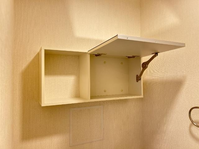 パレス北野201号室 トイレ上収納
