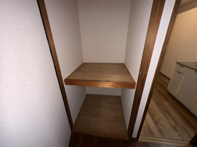 スカイハイツ203号室 内観