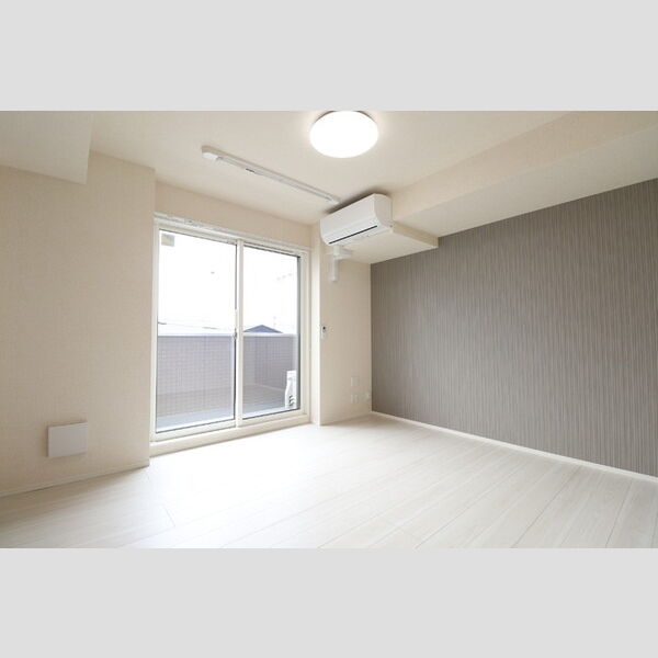 D Paina 新羽町301号室 洋室