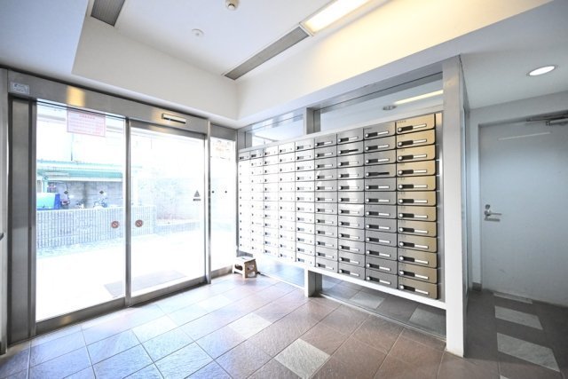 グリーンプラザ東あずま エントランス