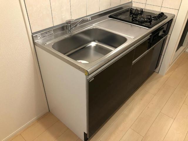 Ｇｌａｎｚ　Ｃｏｕｒｔ　-グランツコート-402号室 キッチン