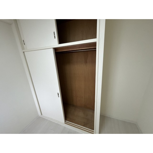 ホワイトパレス大宮402号室 内観