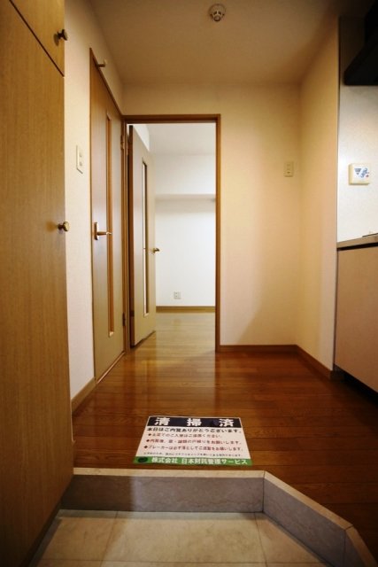 スカイコートお茶の水女子大前第２ 玄関