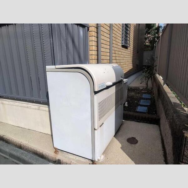 グリーンフラッツ ゴミストッカー