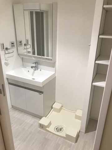 ＡＳＰＲＩＭＥ初台1階 洗面