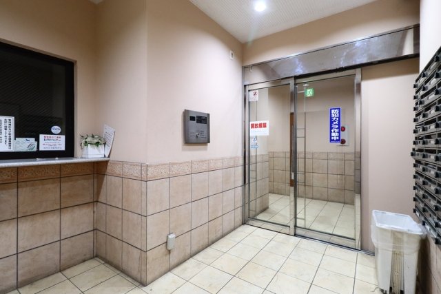 ドルチェ代々木3階 エントランス