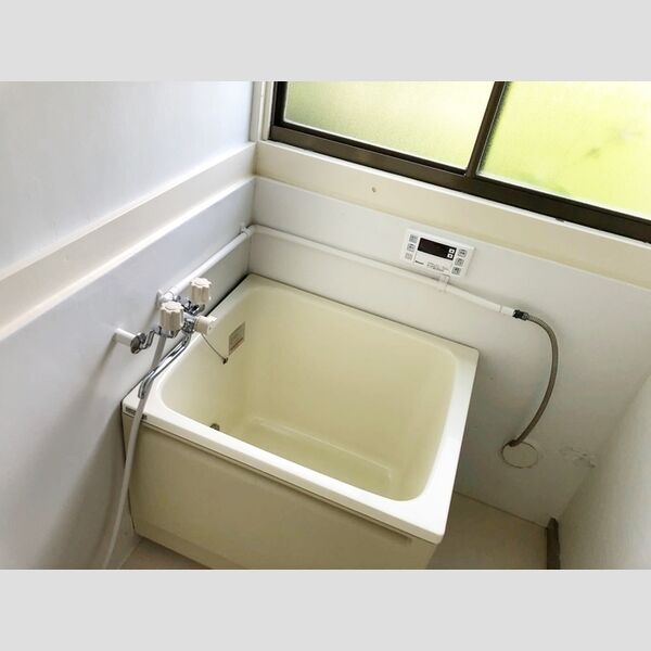 鶴岡貸家　1号 バス