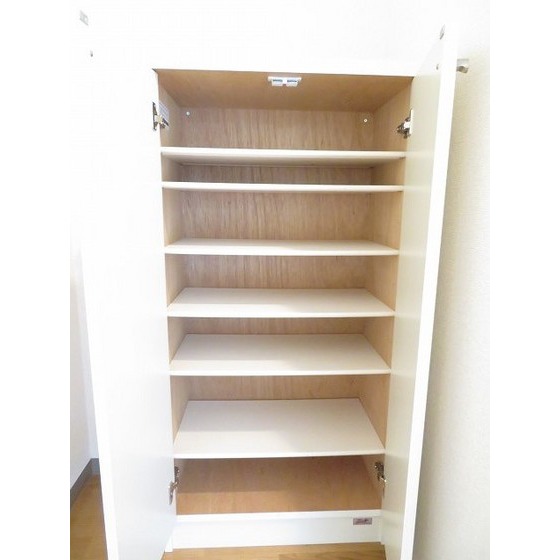 プリマヴェーラ問屋町0306号室 シューズボックス