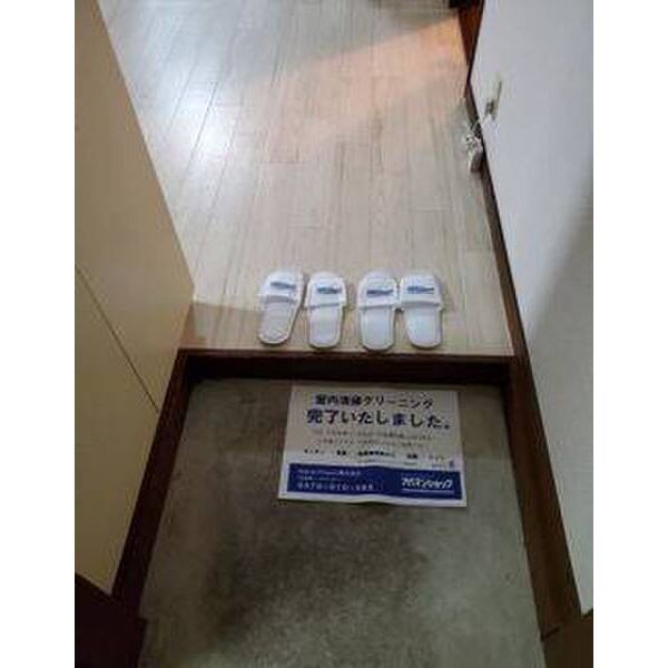 サンフラワーN 玄関