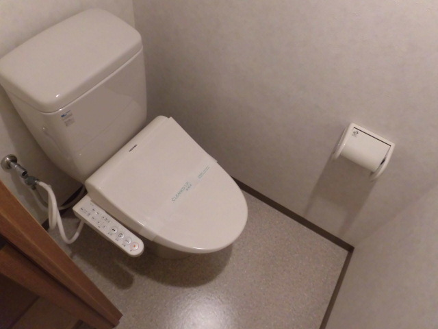 アクトフォルム江古田0303号室 トイレ