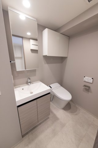 RESIDENCE　KOENJI404号室 洗面