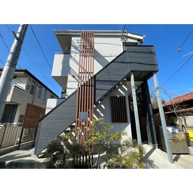 Ｍａｉｓｏｎ　ｄｅ　ｌａ　ｐｌａｇｅ202号室 外観