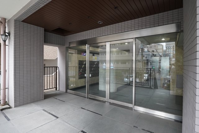 スカイノブレ川崎柳町10階 エントランス