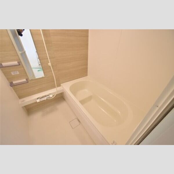 アーバンコートツマダ バス