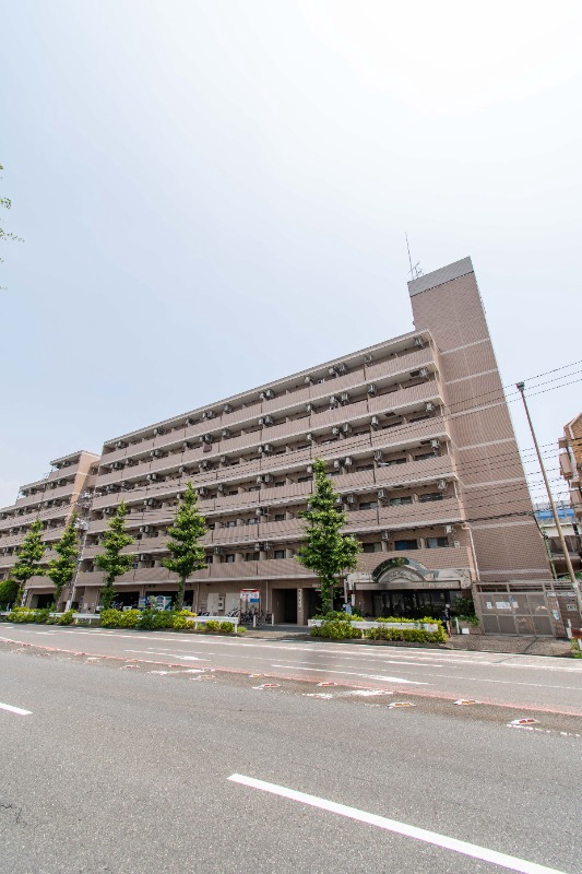 日神パレス磯子3階 外観