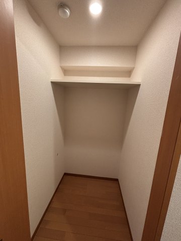 アッシュエム 収納